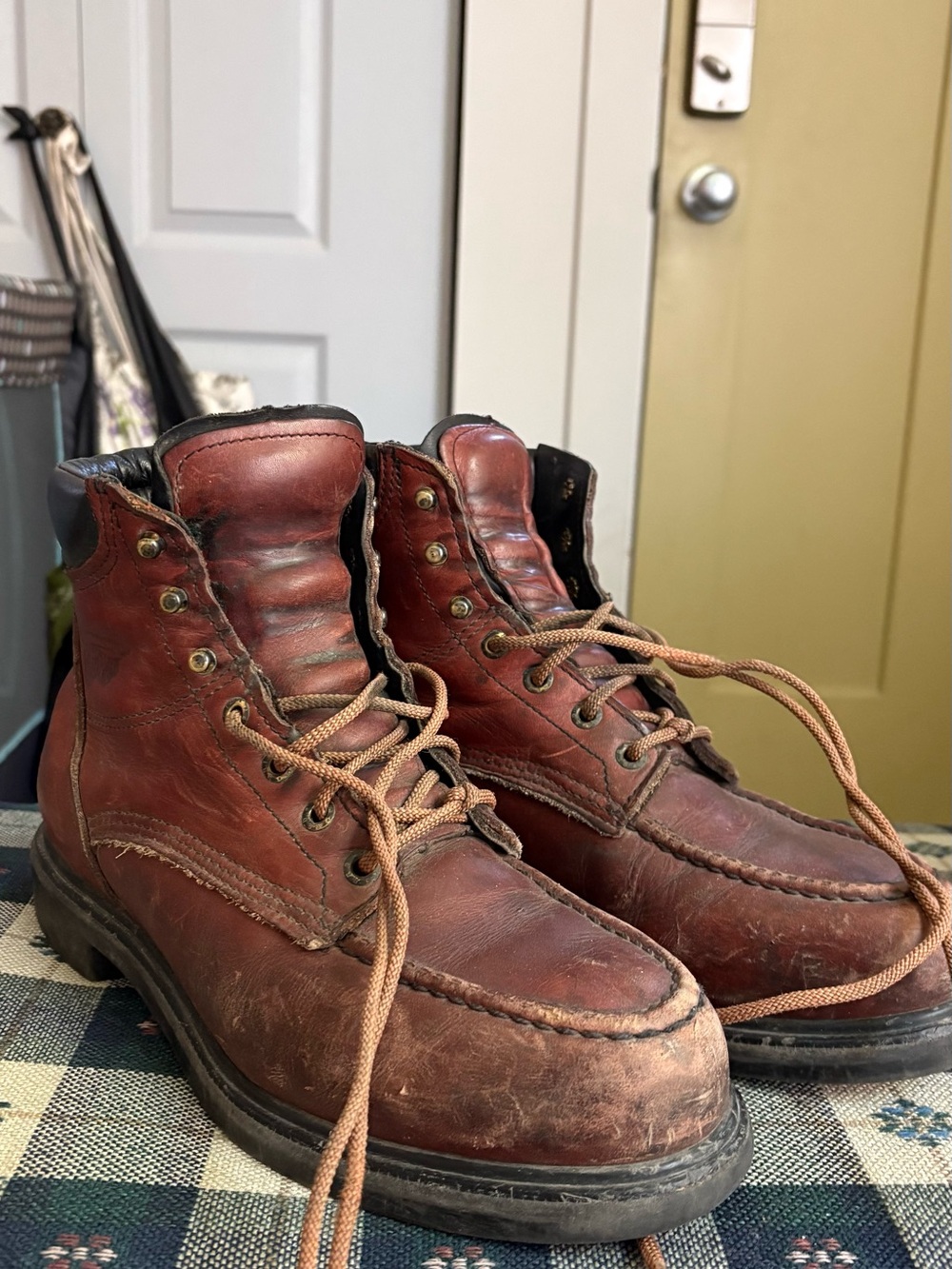 Red Wing Shoes Brown Leather Moc Toe Lace-Up Boots
